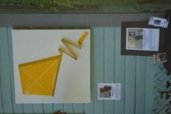 «La chiringa amarilla» por Iris Mónica Vargas, celebrando el Mes de la Hispanidad «La chiringa amarilla» por Iris Mónica Vargas, celebrando el Mes de la Hispanidad