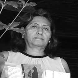 Flor María Freire Neira y su poesía ecológica presente en EIDE Flor María Freire Neira y su poesía ecológica presente en EIDE