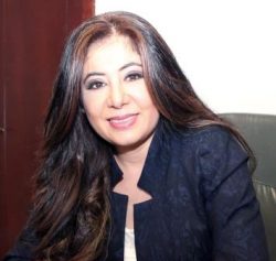 La escritora Pilar Vélez anunció su retiro como Directora de AIPEH Miami La escritora Pilar Vélez anunció su retiro como Directora de AIPEH Miami