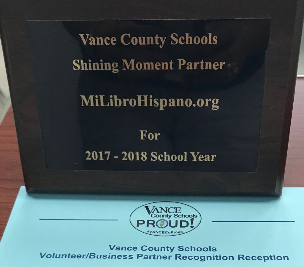 Hispanic Heritage Literature/Milibrohispano.org recibe reconocimiento del Vance County Schools en North Carolina.